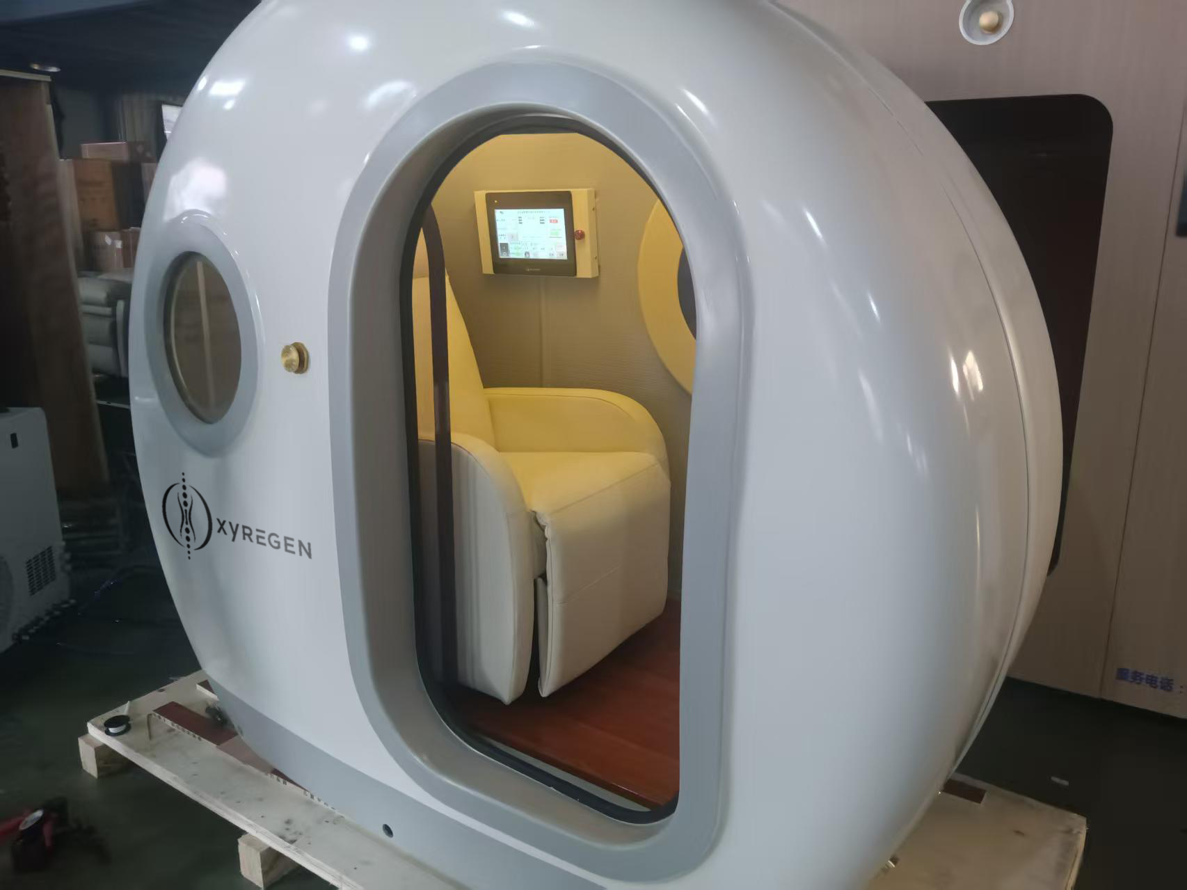 OXYREGEN MONO 2.0 ATA HYPERBARIC OXYGEN CHAMBER — photo 5 of 10